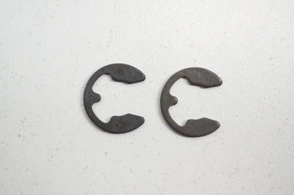 New OEM Husqvarna E-Clip QTY 2 362 365 371 372 385 570 NOS