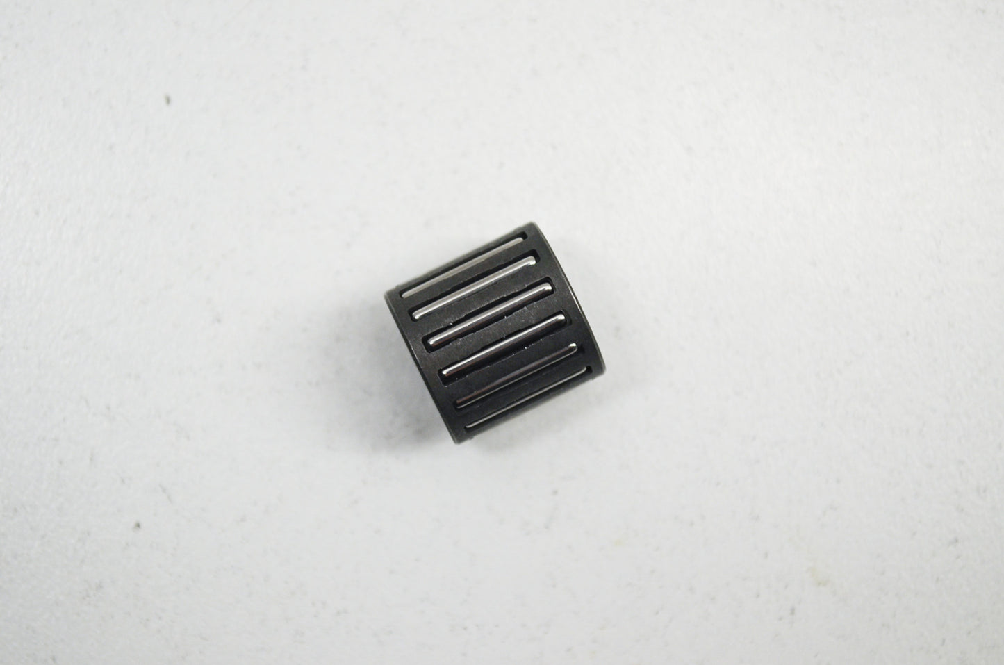 OEM Husqvarna 503-25-56-01 Needle Bearing 372 357 359 365 570 NOS