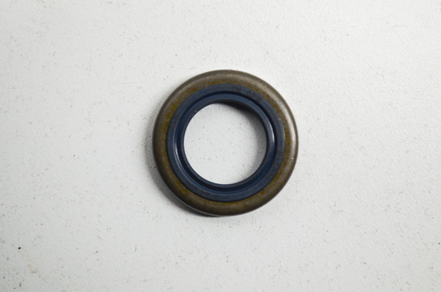 New OEM Husqvarna Seal Blue 181 2100 2101 281 288 3120 395 K 1250 NOS