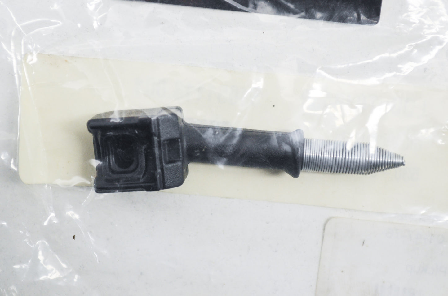 New OEM Husqvarna Oil Pickup 36 41 136 137 141 142 NOS