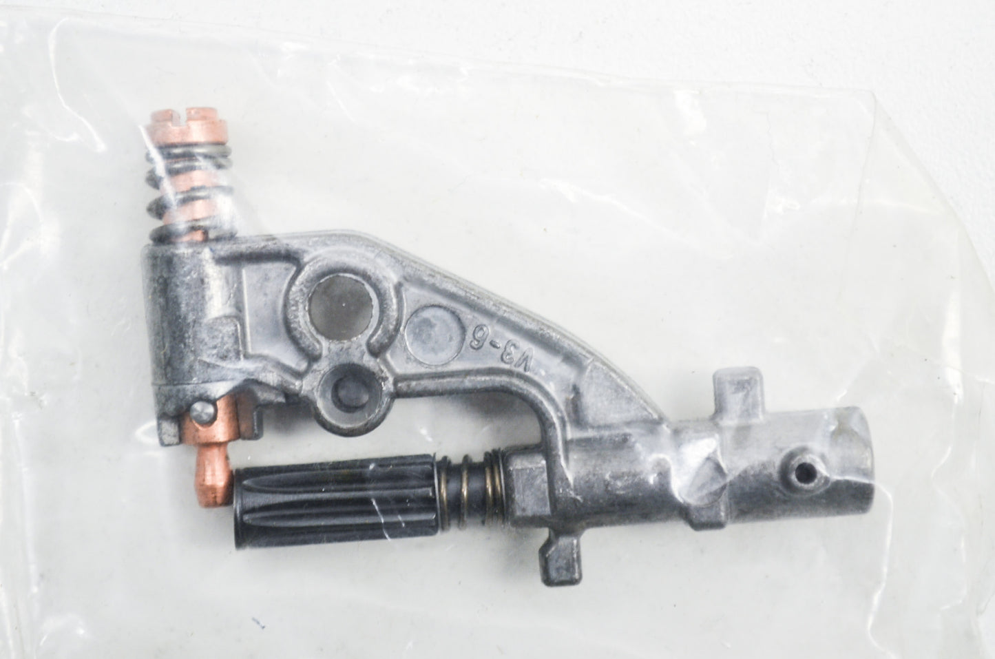 New OEM Husqvarna Oil Pump 350 340 345 346 XP 350 353 NOS