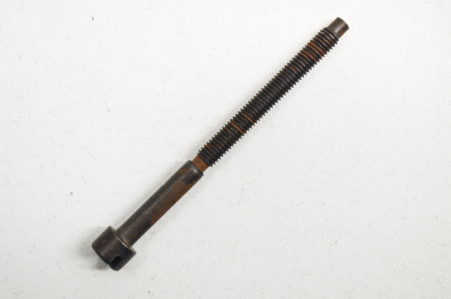 Bolt 365 371 NOS