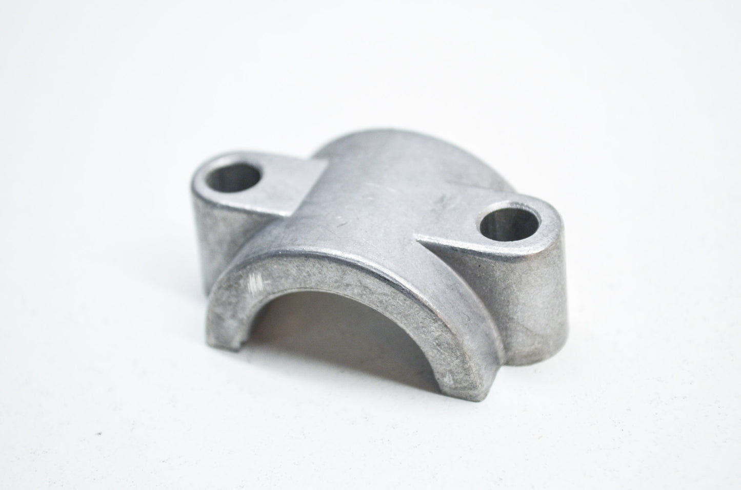 New OEM Husqvarna Bracket 22 R 24 R 25 R NOS