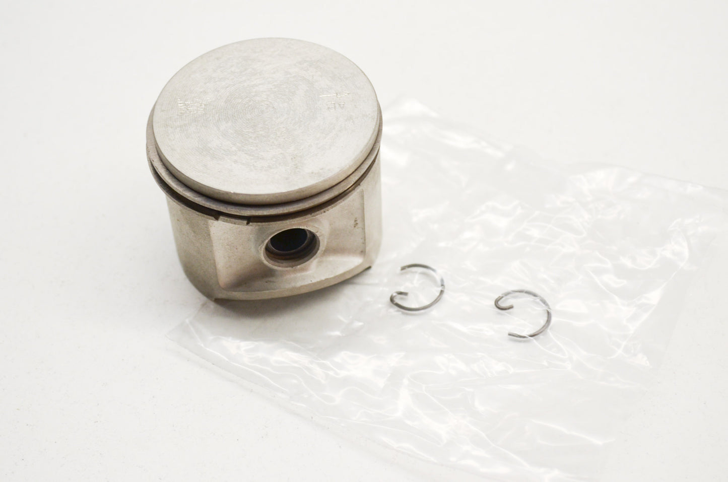 New OEM Husqvarna Piston Assembly 371 K 375 K EPA NOS