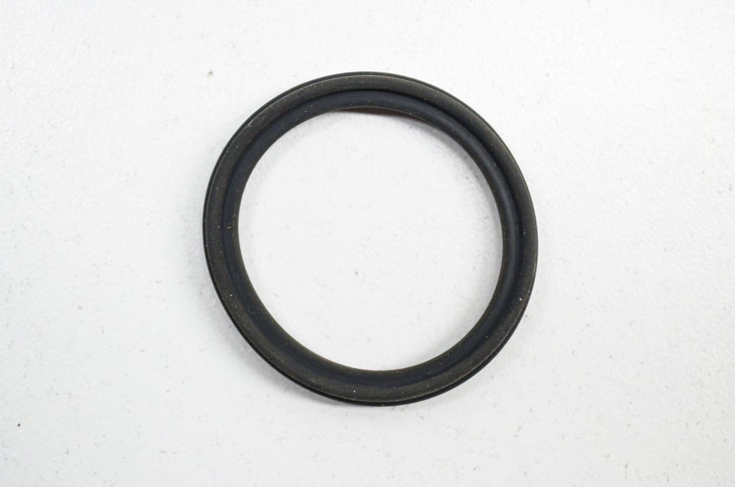 New OEM Husqvarna Seal Ring Black 350 357 372 440 445 455 55 570 576 NOS