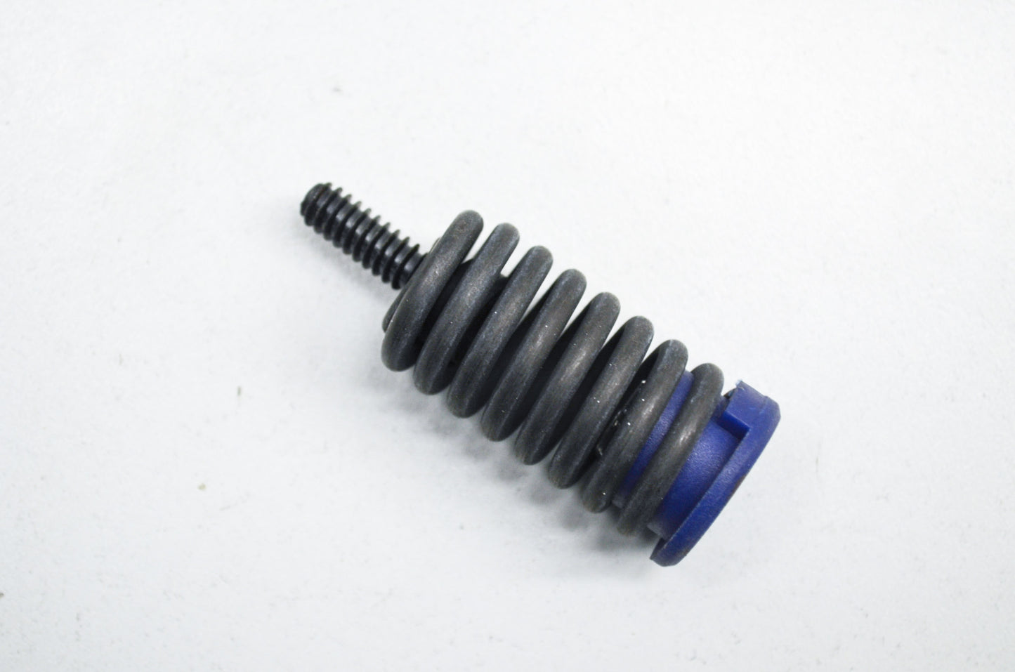 Hard Rear Mounting Spring 570 575 XP 576 XP EPA NOS