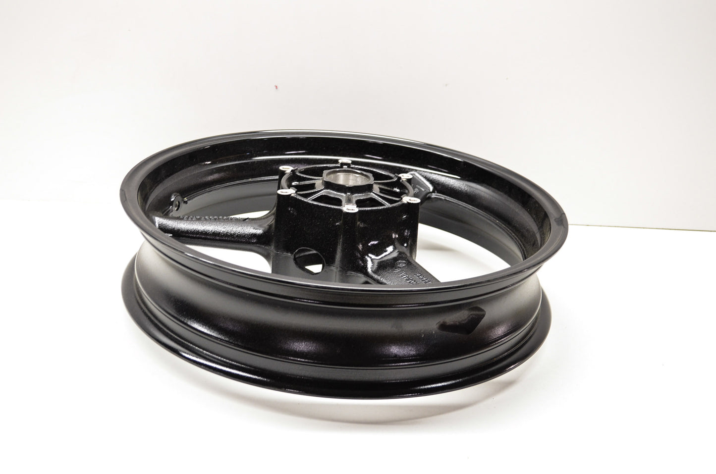 OEM Yamaha 4XV-25168-01-33 Wheel Front Cast NOS