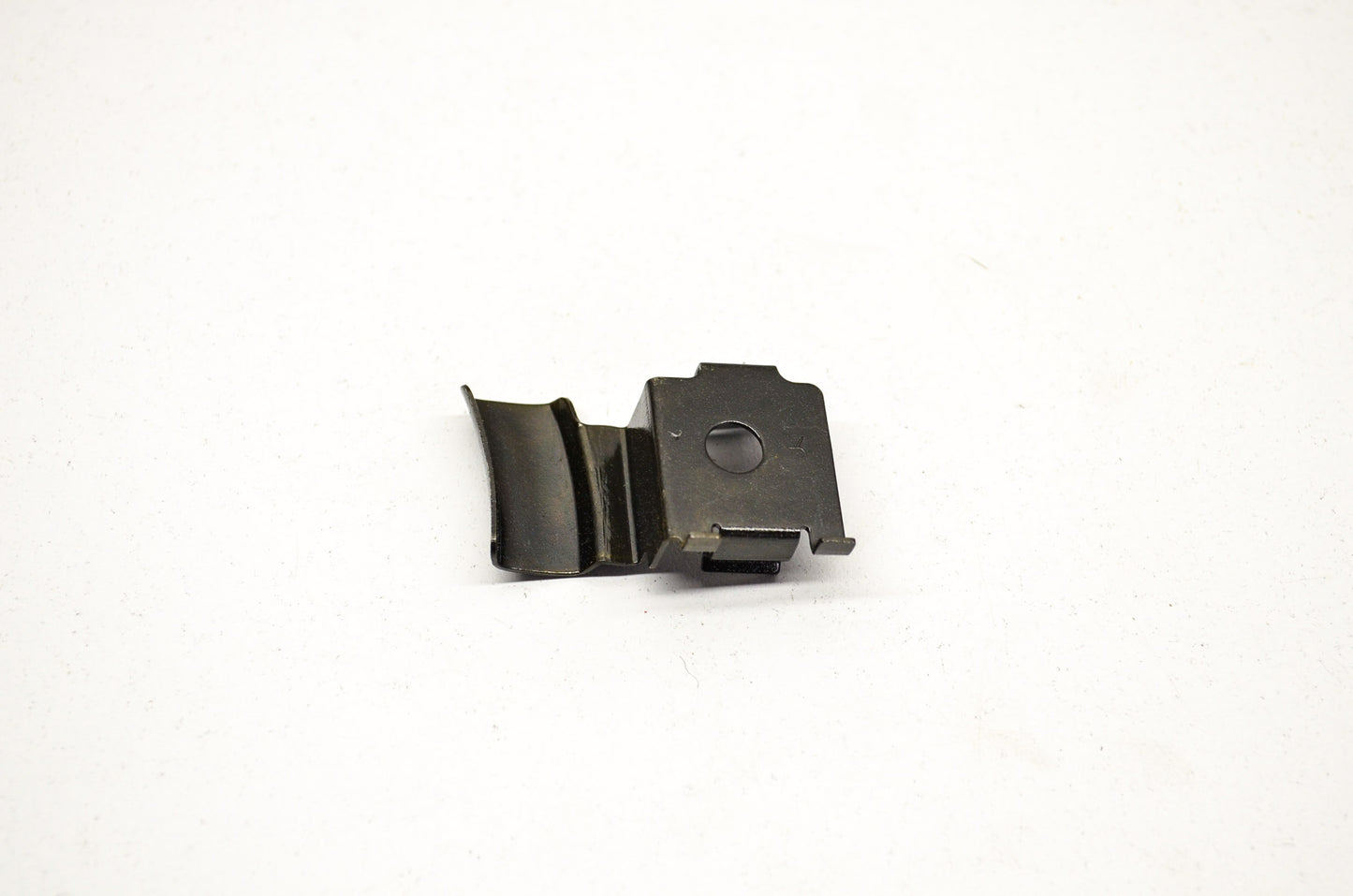 OEM Yamaha 46T-28322-00-00 Right Left Shield Stay NOS