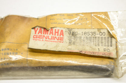 OEM Yamaha 1WG-18535-00-00 Shift Fork Guide Bar 2 NOS
