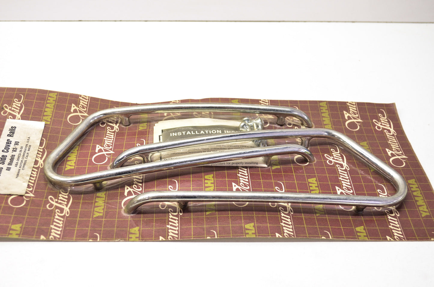 Venture Chrome Side Cover Rail NOS