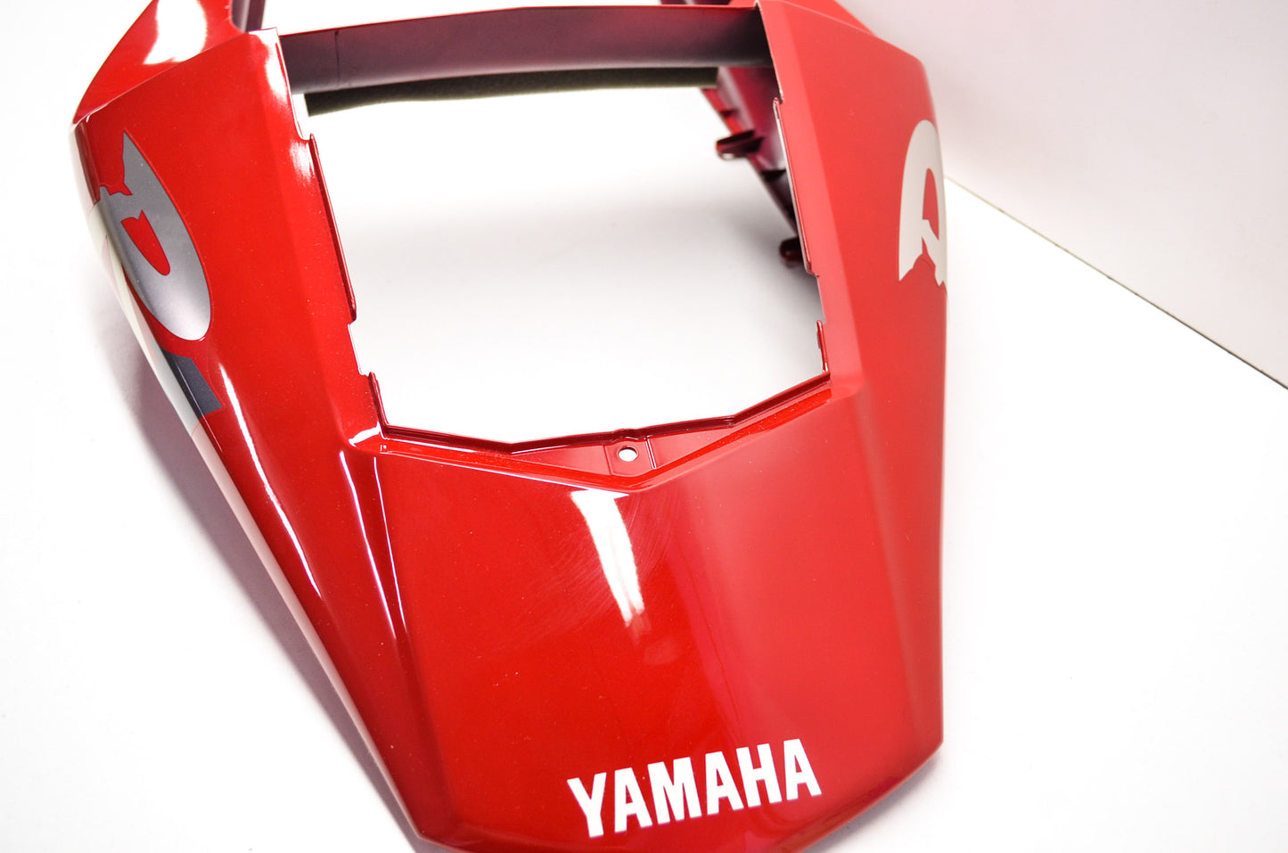 OEM Yamaha 5JJ-Y2171-81-P0 Side Cover 1 NOS