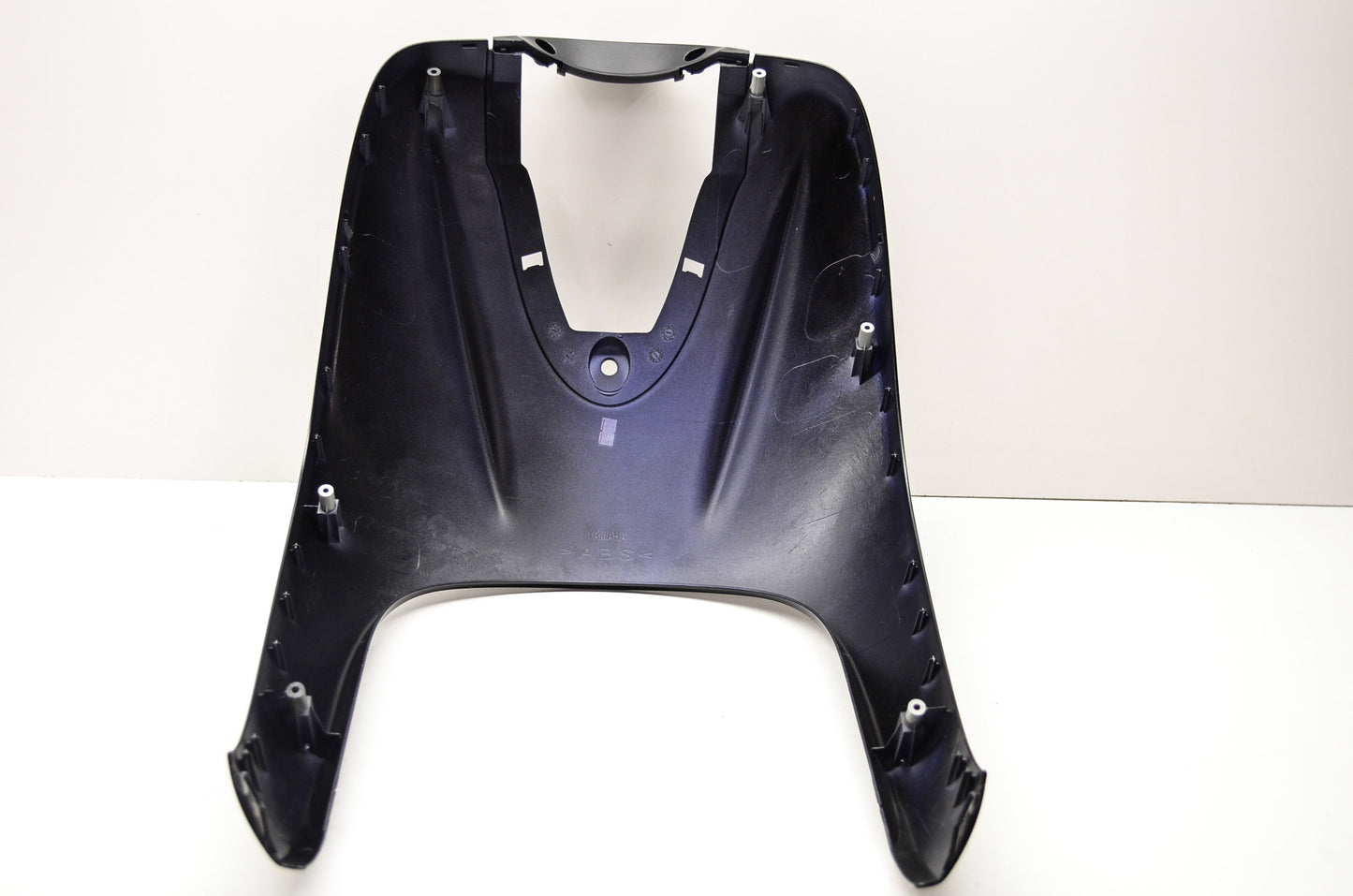 OEM Yamaha 5YR-F8311-00-P1 Black Leg Shield 1 NOS