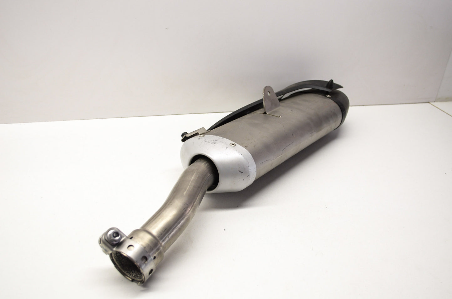 OEM Yamaha 4C80998 Exhaust Pipe NOS