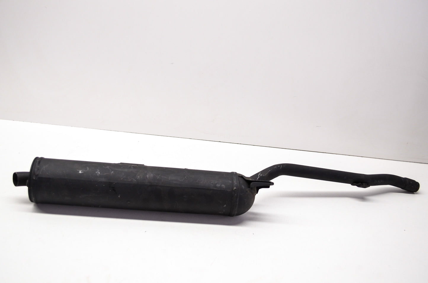 OEM Yamaha 2GU-14753-00-00 Exhaust Silencer NOS