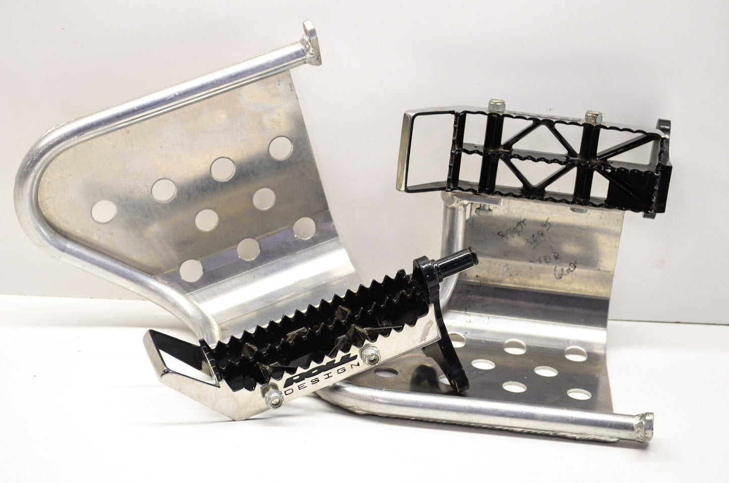 Raptor 660 IMS Foot Pegs & Heel Guards Roll Design NOS