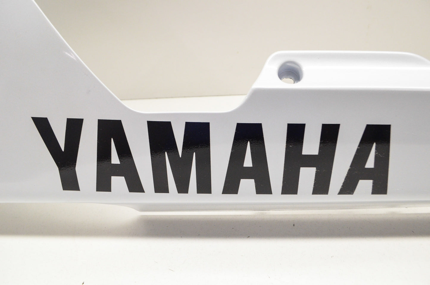 New OEM Yamaha Under Cover Fairing Assembly EX UP Delta Box II 91 R1 NOS