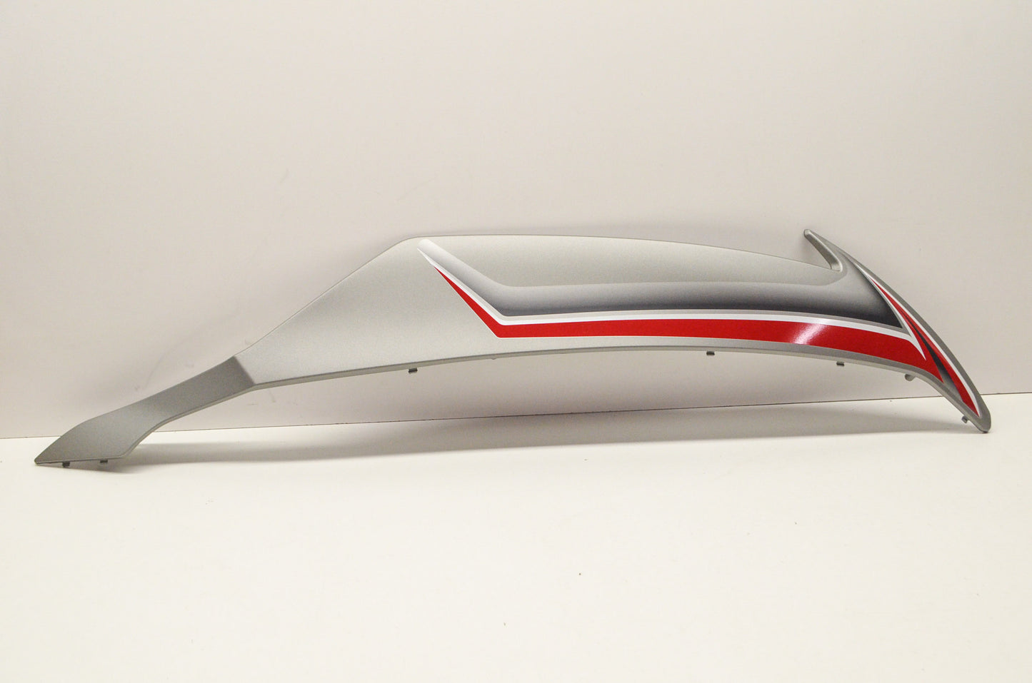 New OEM Yamaha Fairing Panel Assembly 09 YZFR6 NOS