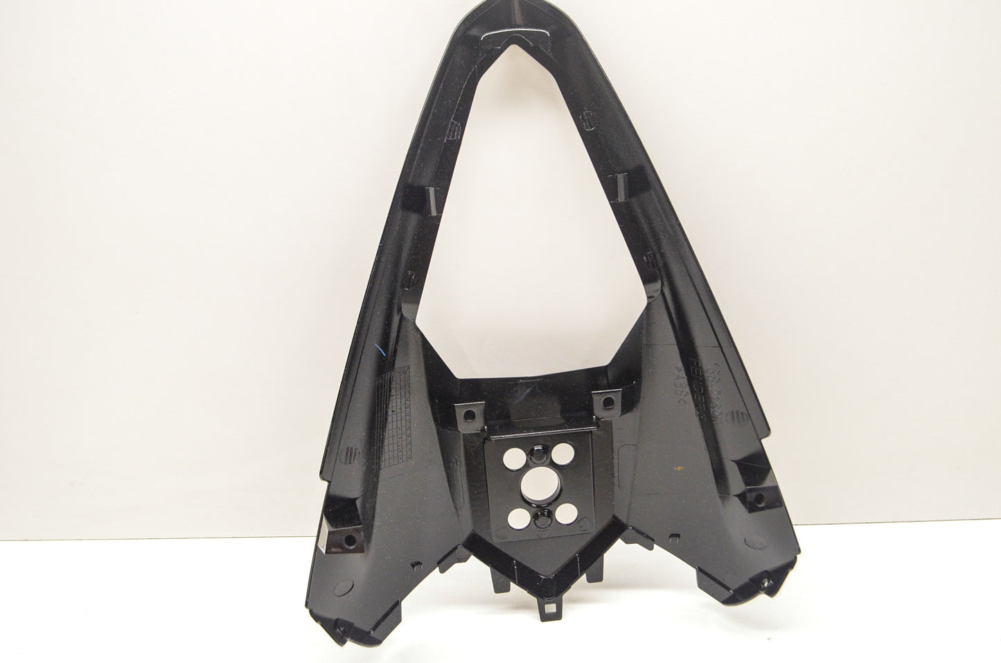 OEM Yamaha 13S-2162R-00-P3 Fender 2 NOS