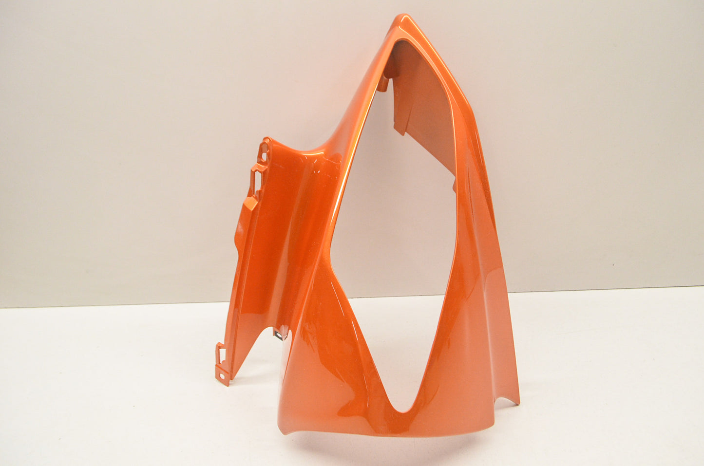 New OEM Yamaha Black Front Upper Body Fairing 09 YZFR6 NOS