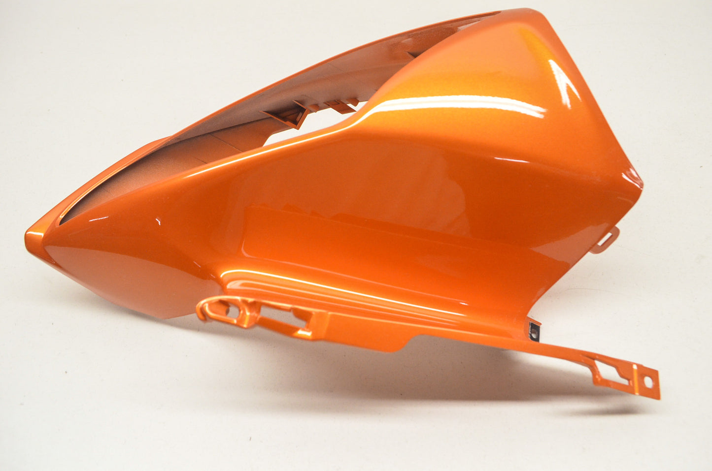 New OEM Yamaha Black Front Upper Body Fairing 09 YZFR6 NOS