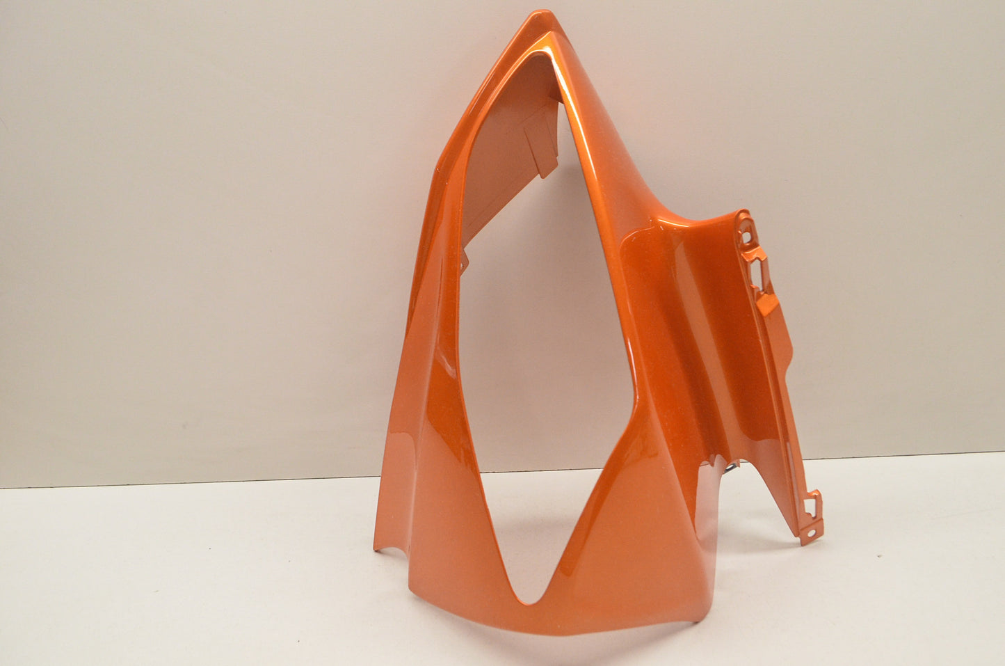 OEM Yamaha 13S-2835H-00-P7 Front Upper Body 2 NOS