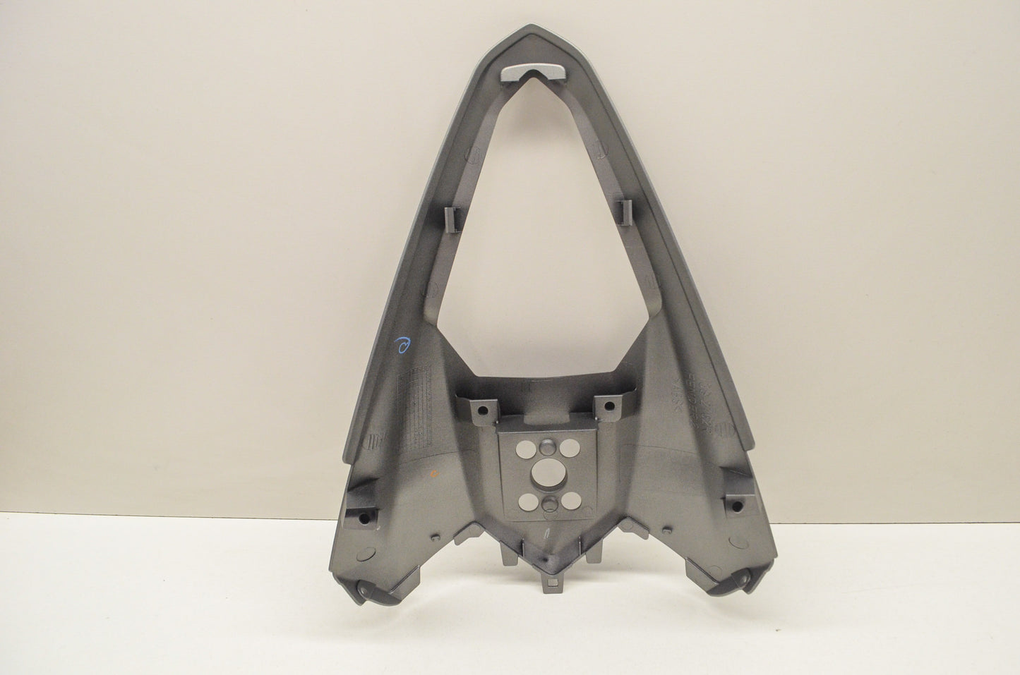 OEM Yamaha 13S-2162R-00-P5 Fender 2 NOS