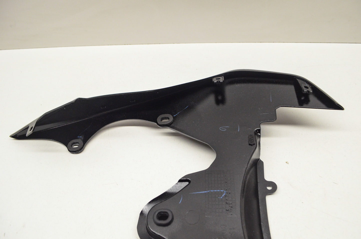 New OEM Yamaha Black Side Cover Assembly Fairing 08-15 YZF R6 NOS