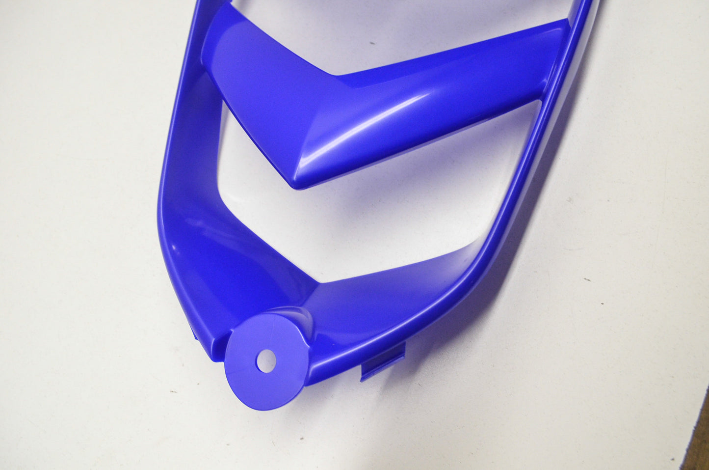 New OEM Yamaha Blue Front Fender Fairing 01-05 660R Warrior NOS