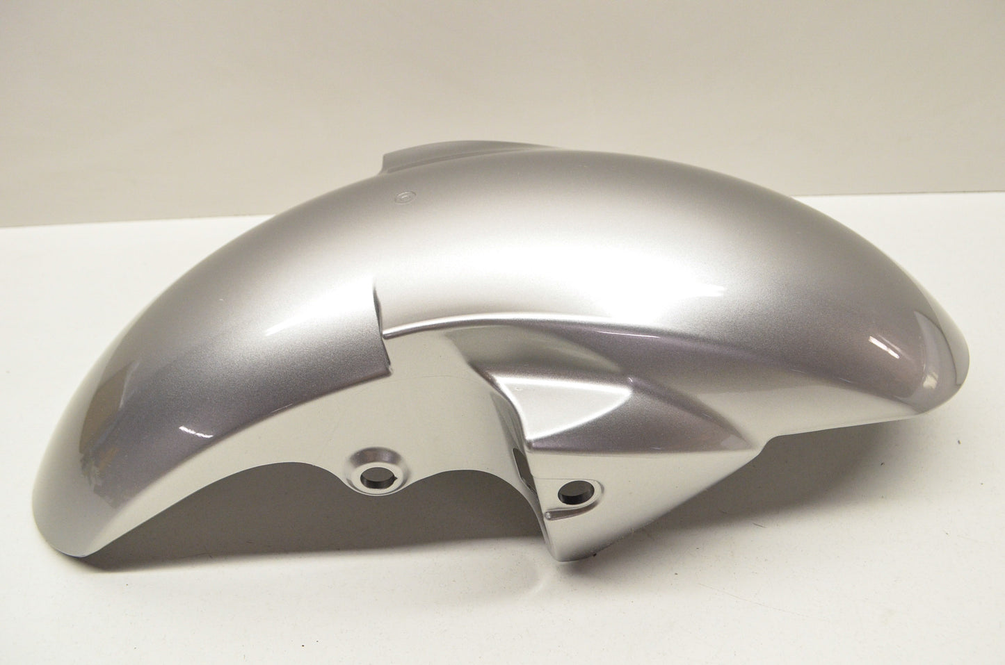New OEM Yamaha Grey Front Fender Fairing YZF R6 NOS