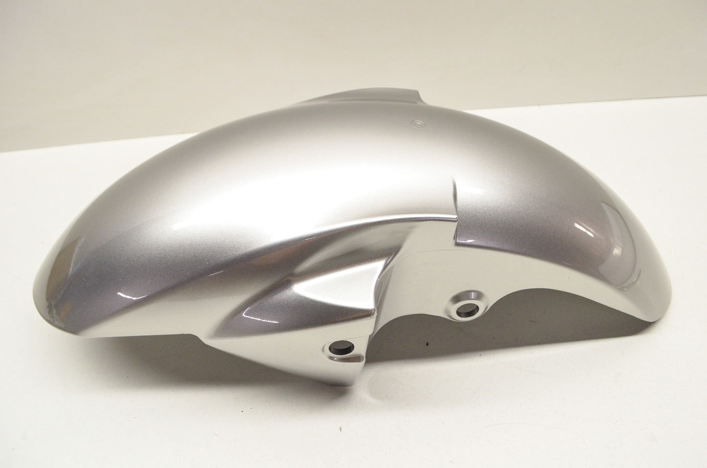 New OEM Yamaha Grey Front Fender Fairing YZF R6 NOS