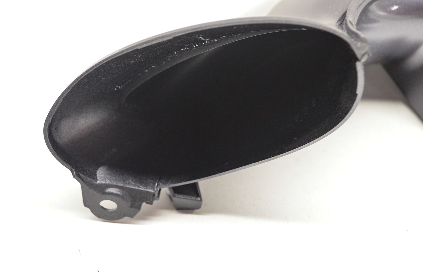 OEM Yamaha 5VY-2838N-00-P2 Duct 1 NOS