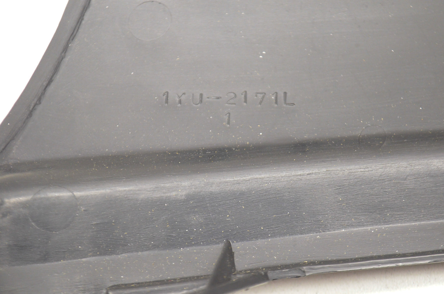 OEM Yamaha 1YU-2171L-00-00 Side Cover Mold 1 NOS