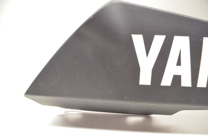 OEM Yamaha 5EB-28395-00-00 Right Lower Side Fairing Delta Box II NOS