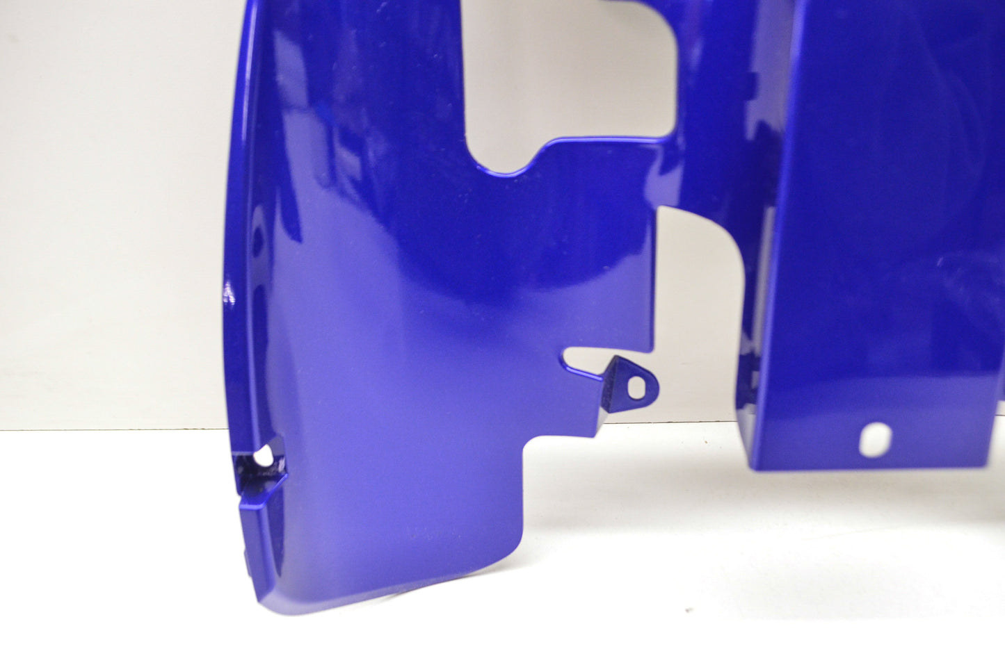 New OEM Yamaha Blue Rear Fender Fairing 04-05 YZF-R1 06 R1 NOS