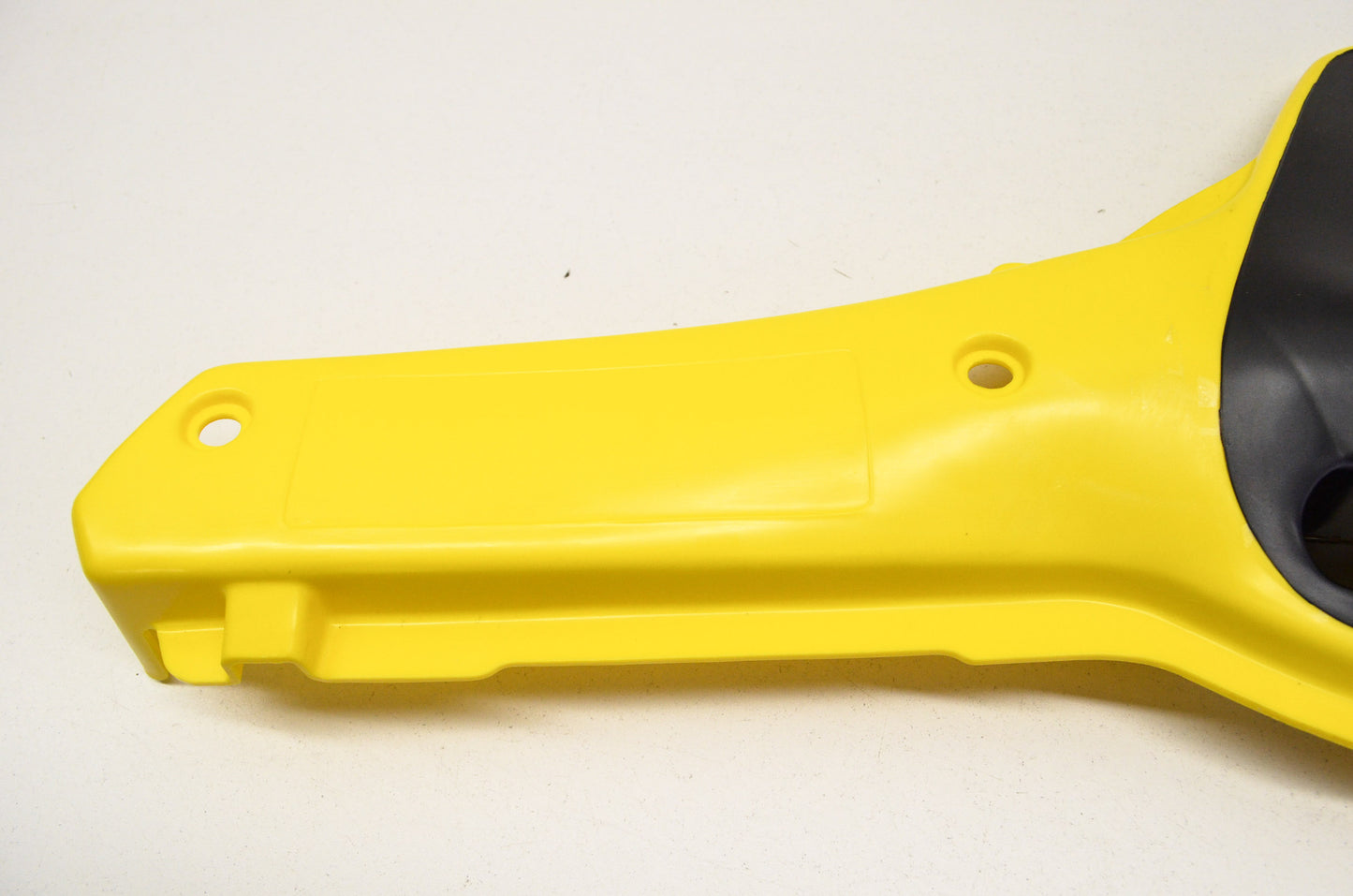OEM Yamaha 5X4-21721-00-98 Side Cover 2 NOS