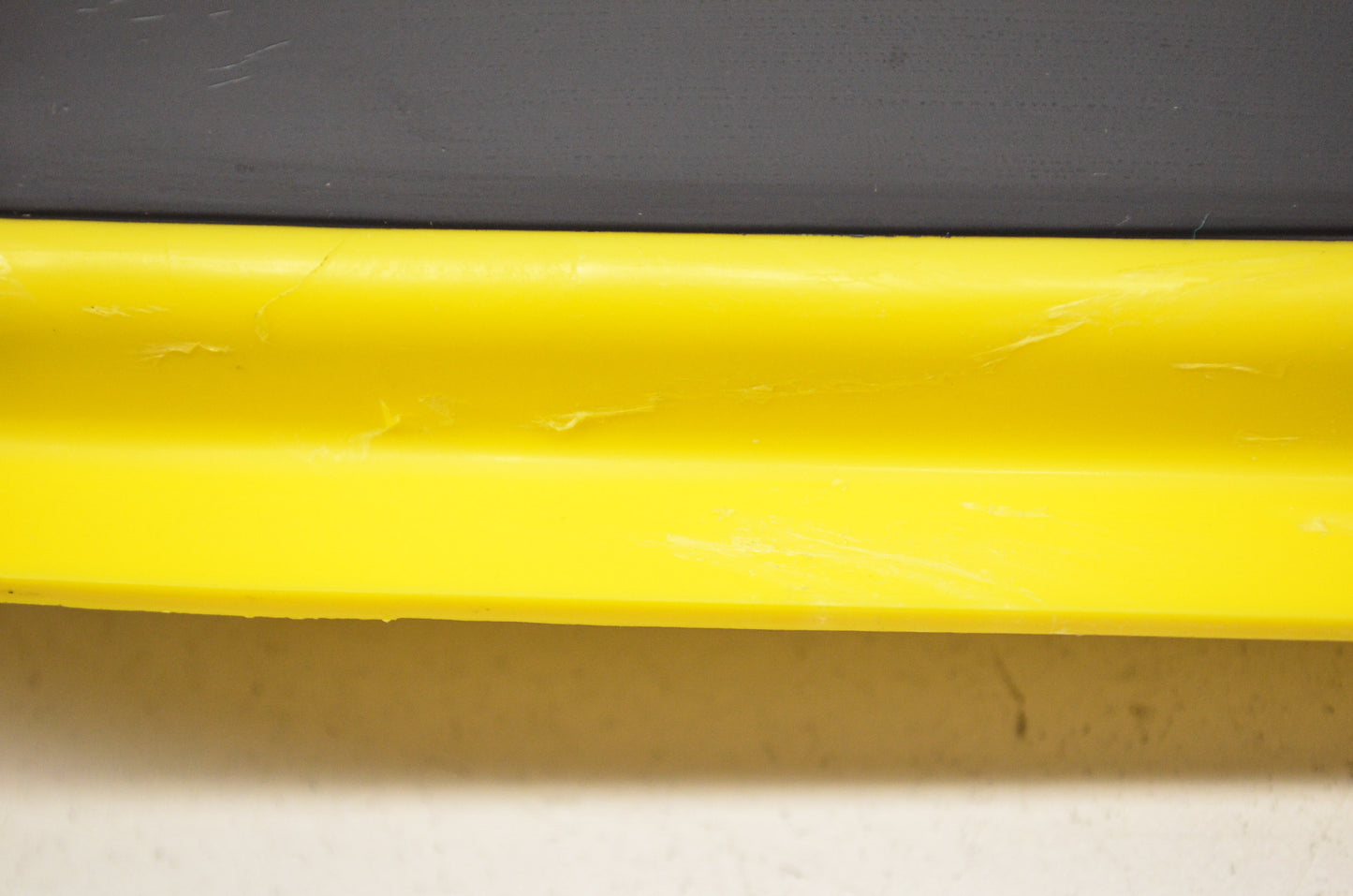 OEM Yamaha 5X4-21721-00-98 Side Cover 2 NOS