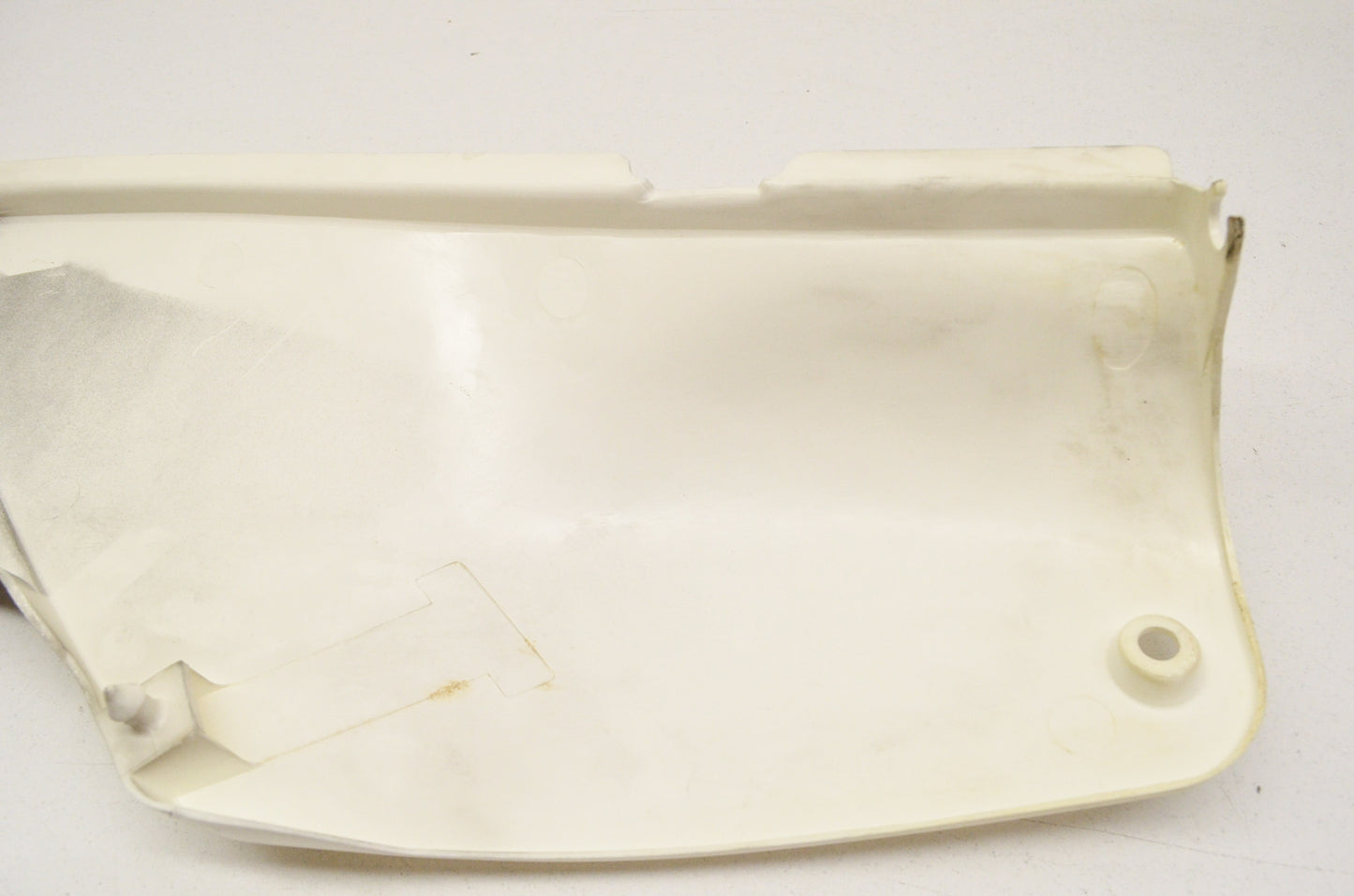 OEM Yamaha 30X-21721-00-98 Side Cover 2 NOS