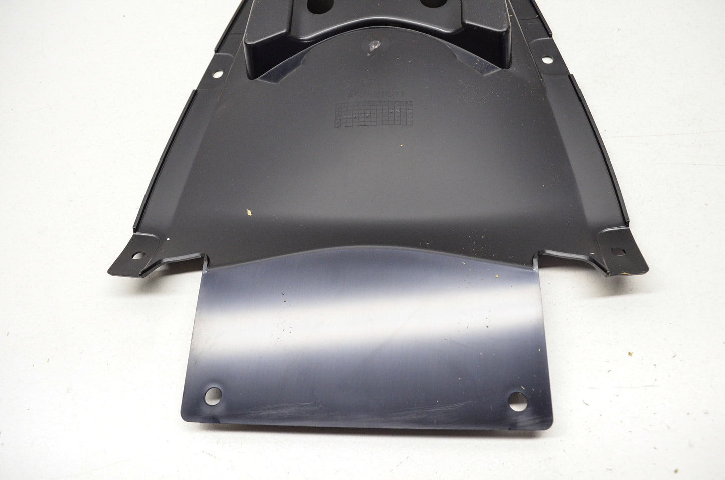 OEM Yamaha 3C3-21611-00-00 Rear Fender NOS