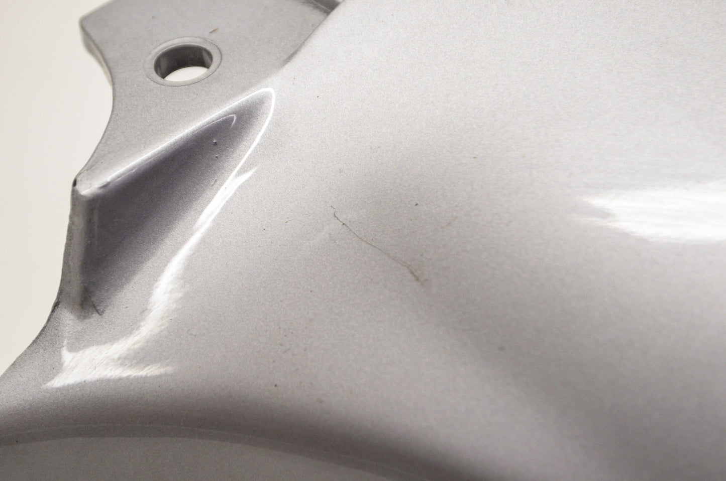 OEM Yamaha 36Y-21511-01-1U White Front Fender NOS