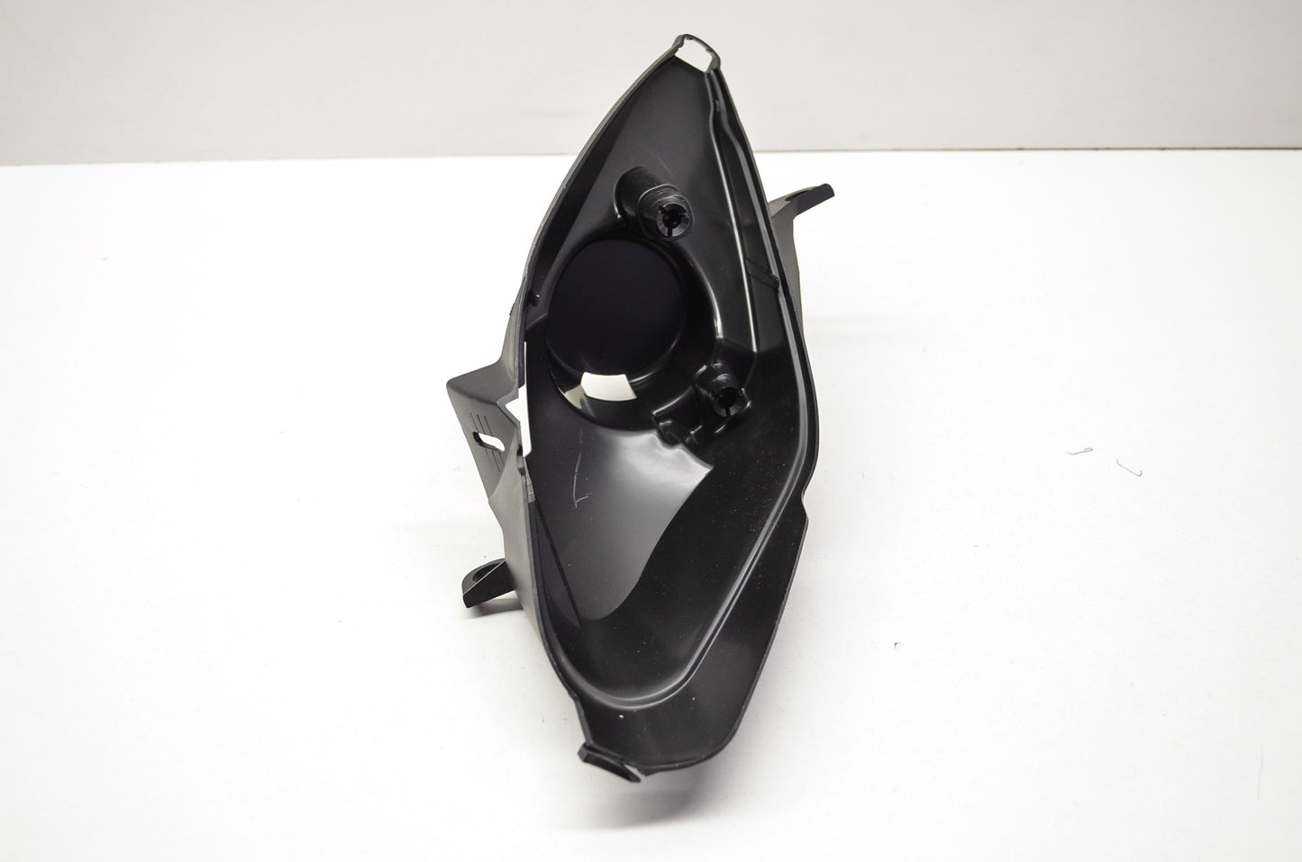 OEM Yamaha 5LP-84111-10-00 Right Headlight Body NOS