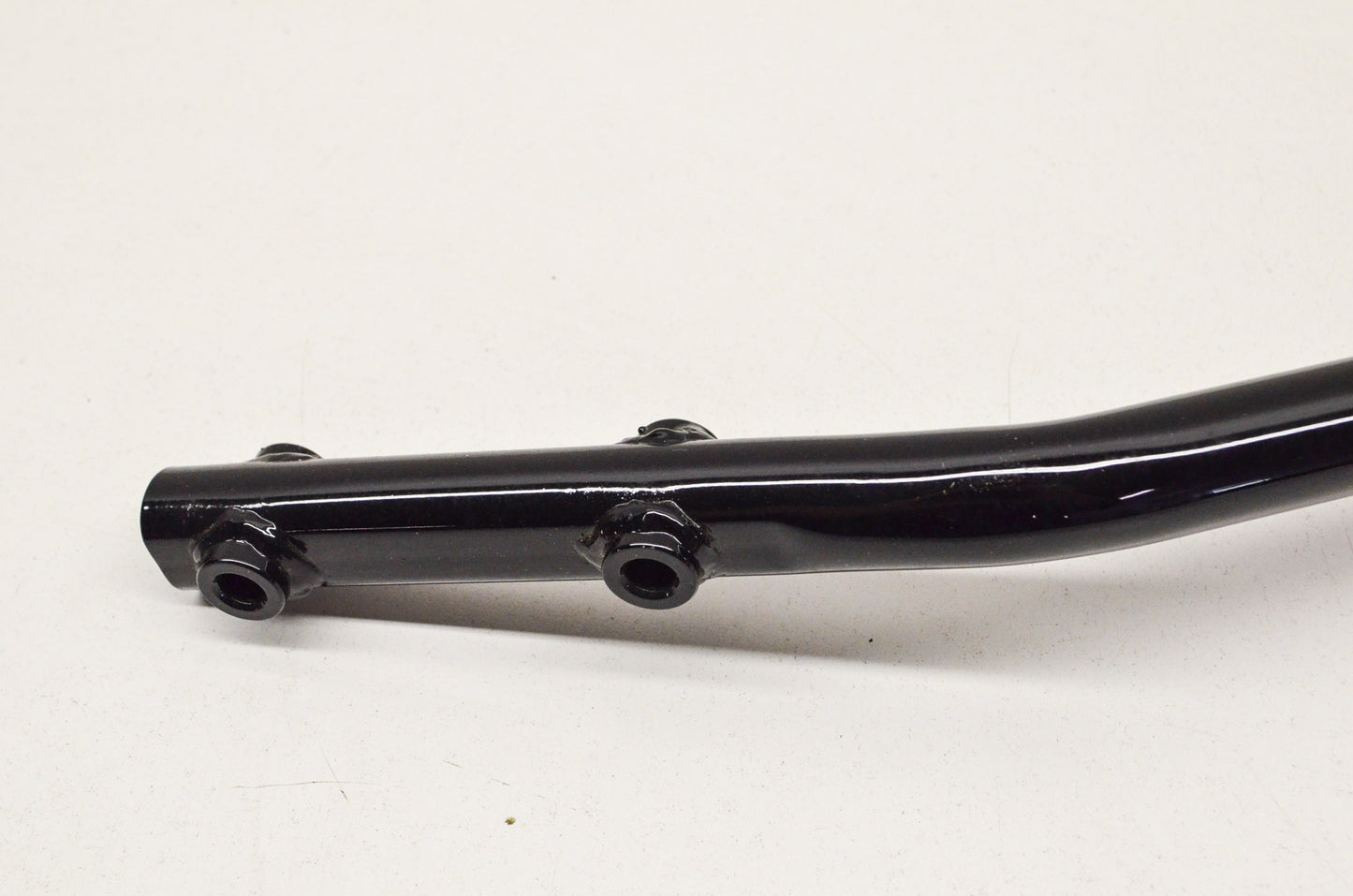 OEM Yamaha 4YE-21446-00-00 Muffler Stay NOS