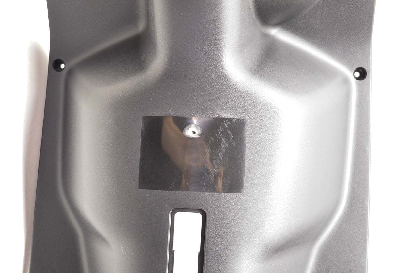 OEM Yamaha 5S9-F8312-00-00 Leg Shield 2
