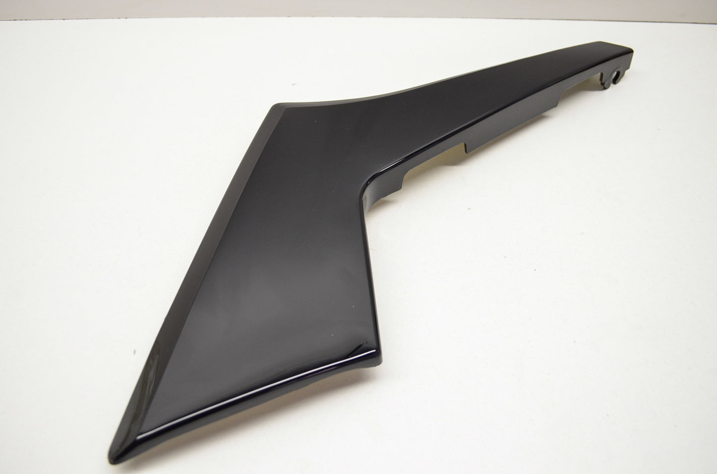 OEM Yamaha 16M-21721-01-6G Side Cover 2 NOS