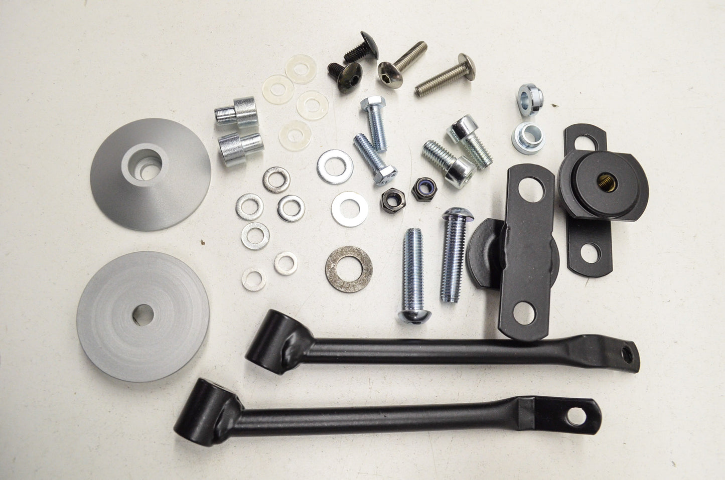 New OEM Yamaha Fazer 1000 Lower Part Hardware NOS