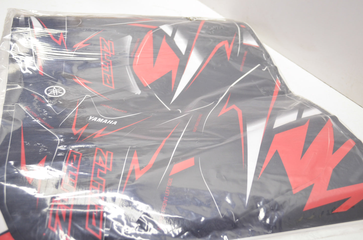 Red Graphic Kit 12 Zuma 50 NOS