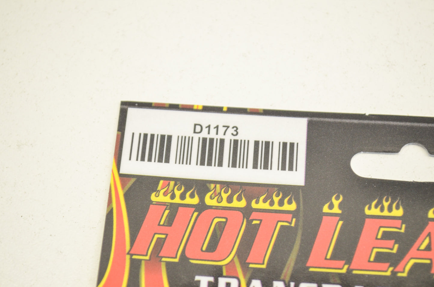 Hot Leathers D1173 Skull Barbed Wire Decal NOS