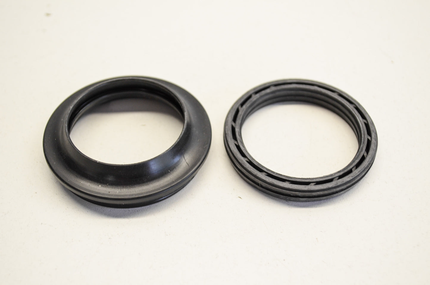 Leak Proof Seals 42460 Wiper Fork Seal Kit 43x54mm NOS