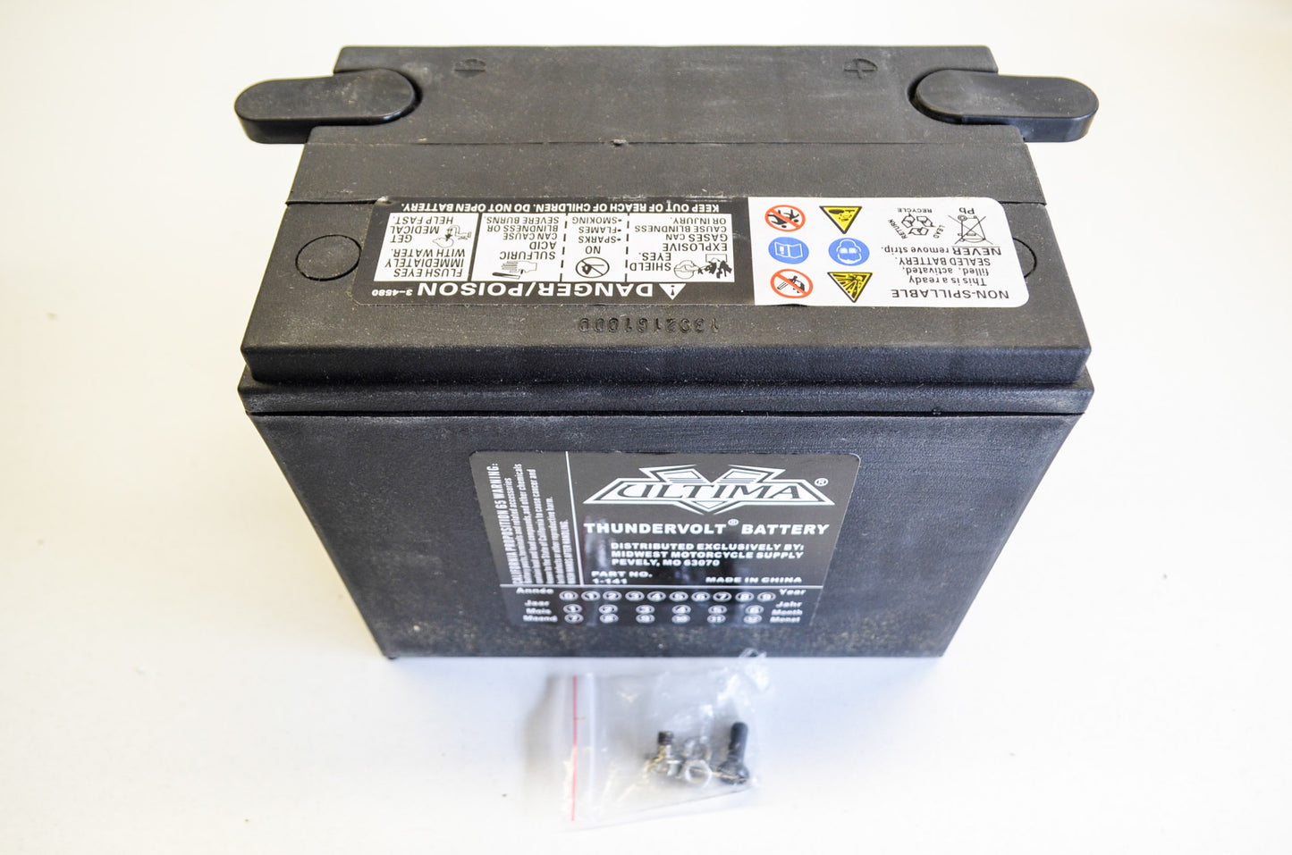 New Ultima Thundervolt Battery NOS