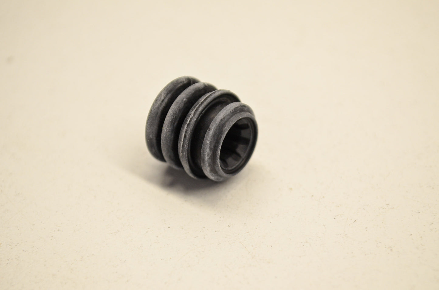OEM Yamaha 4TT-25937-00-00 Boot 2 NOS