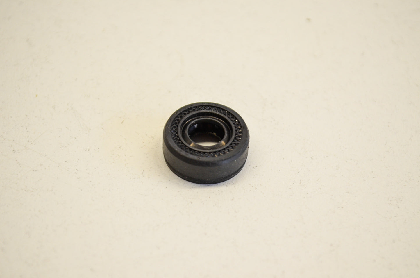 OEM Kawasaki 92049-1017 Oil Seal SD-8187 NOS